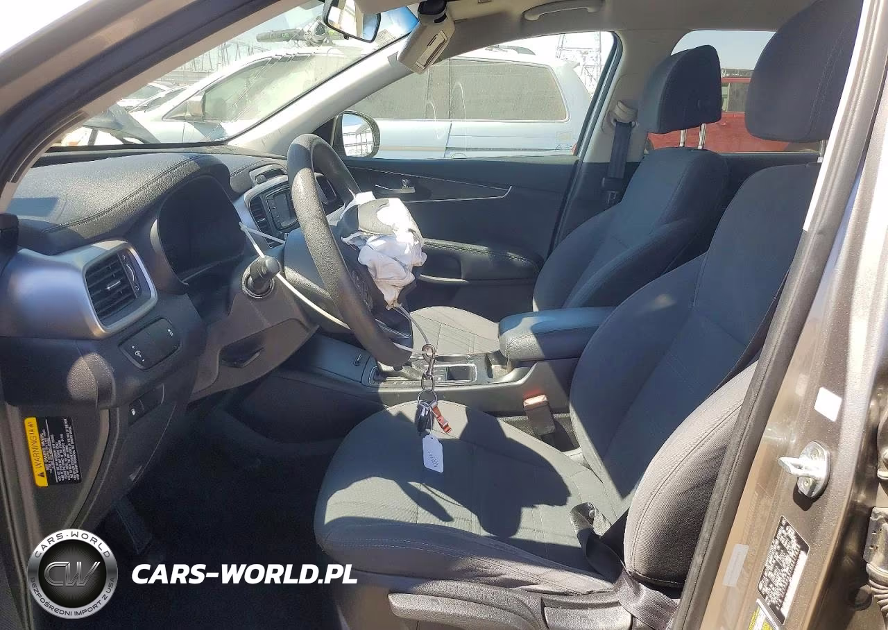 2017 Kia Sorento Lx VIN:5XYPG4A31HG217623 - 7
