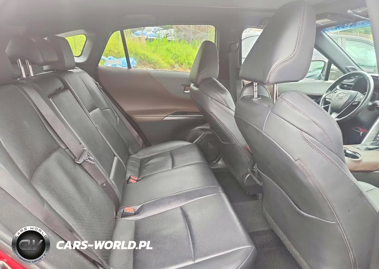 2023 Toyota Venza Limited VIN:JTEAAAAH2PJ140014 - 11