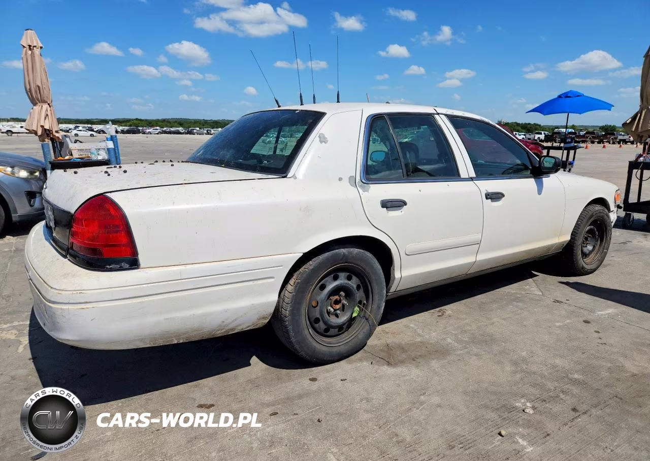 2008 Ford Crown Victoria Police Interceptor VIN:2FAFP71V08X143056 - 3