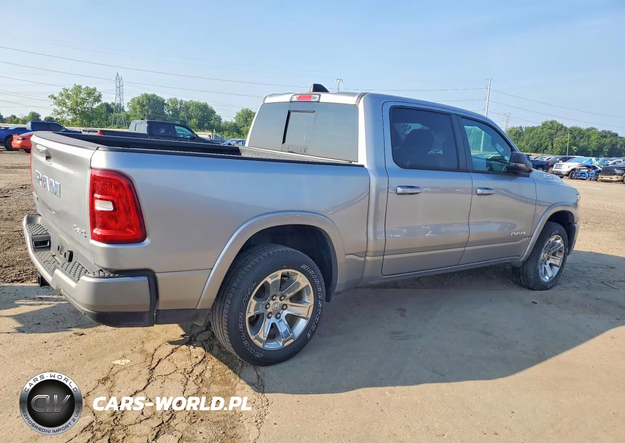2025 Ram 1500 Big Horn-Lone Star VIN:1C6RRFFG9SN540030 - 3