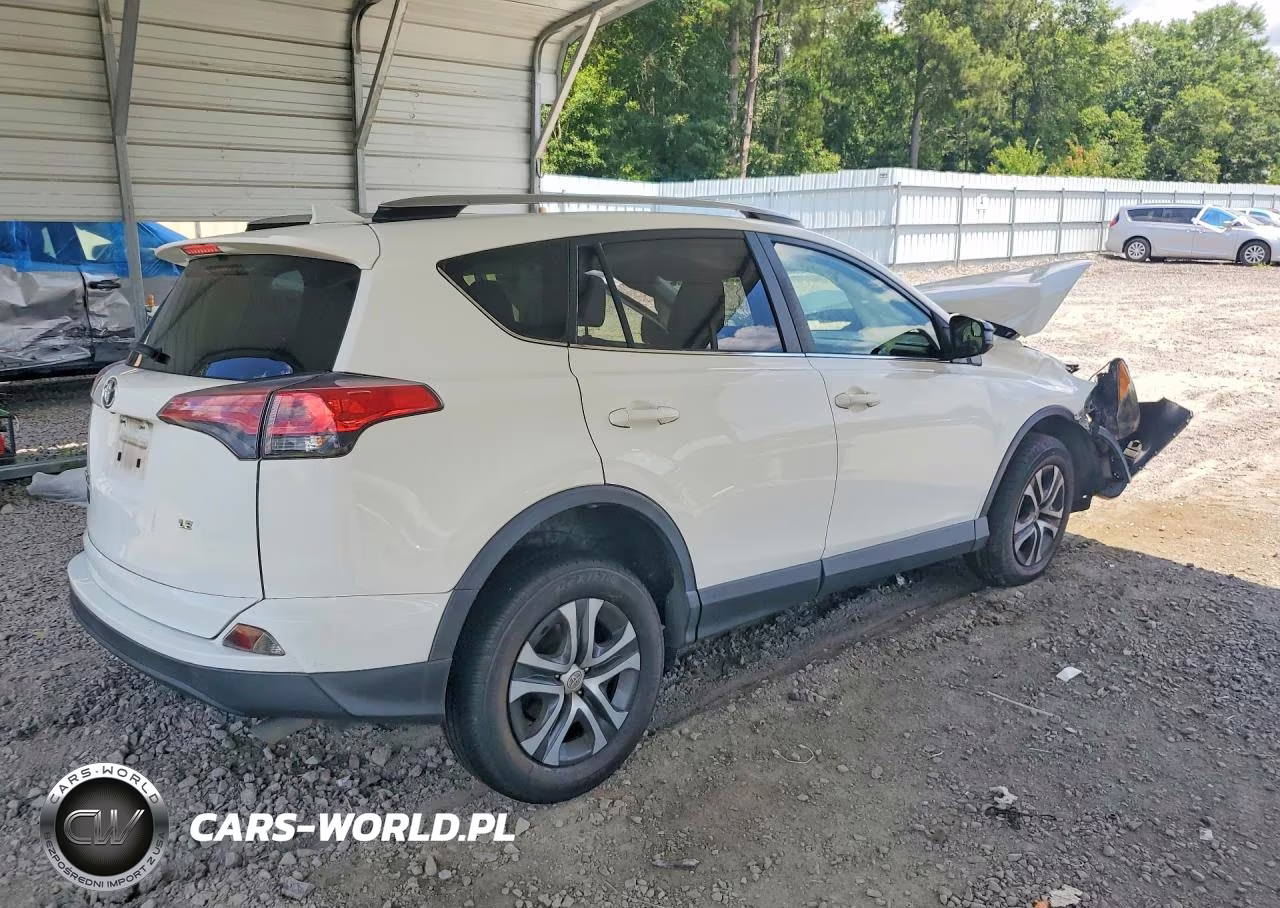 2018 Toyota Rav4 Le VIN:JTMZFREV2JJ726856 - 3