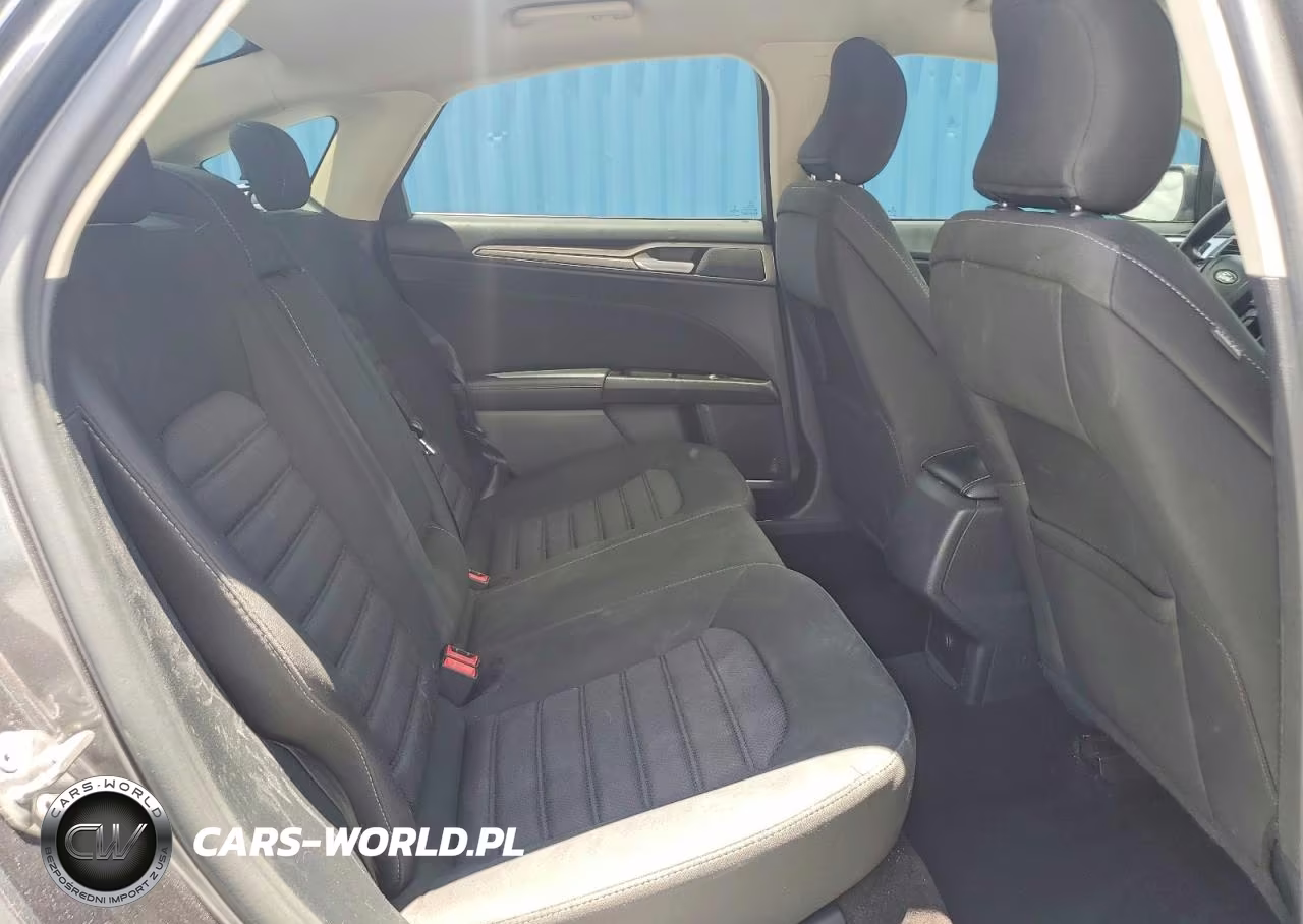 2017 Ford Fusion Se VIN:3FA6P0H79HR369691 - 10