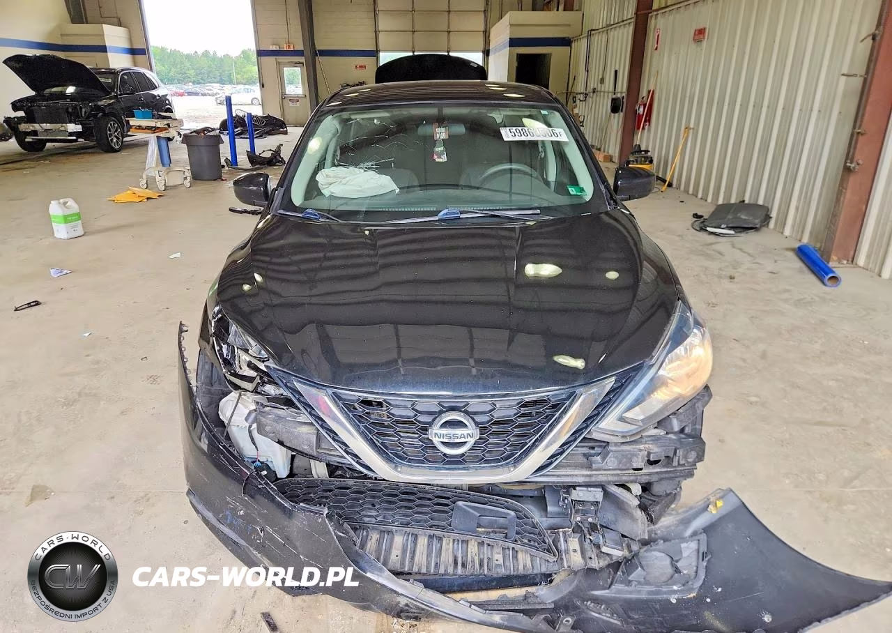 2018 Nissan Sentra S VIN:3N1AB7AP2JY275351 - 5