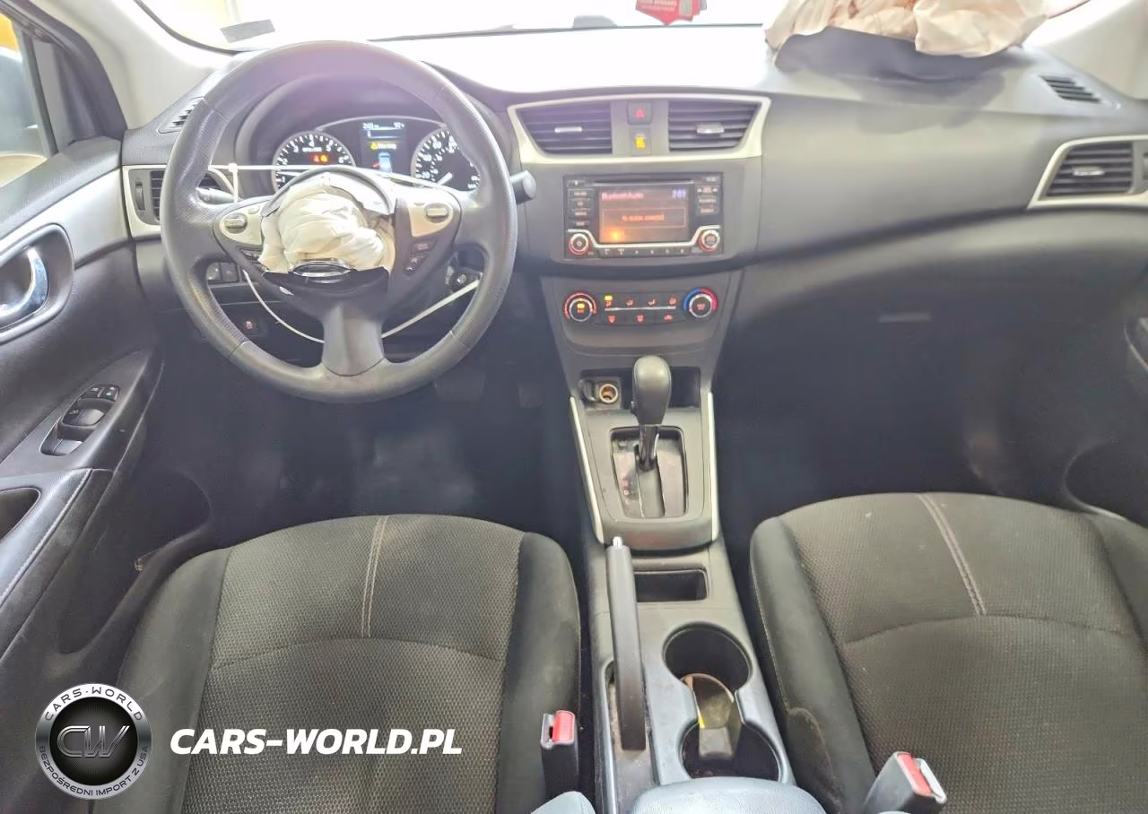 2018 Nissan Sentra S VIN:3N1AB7AP2JY275351 - 8