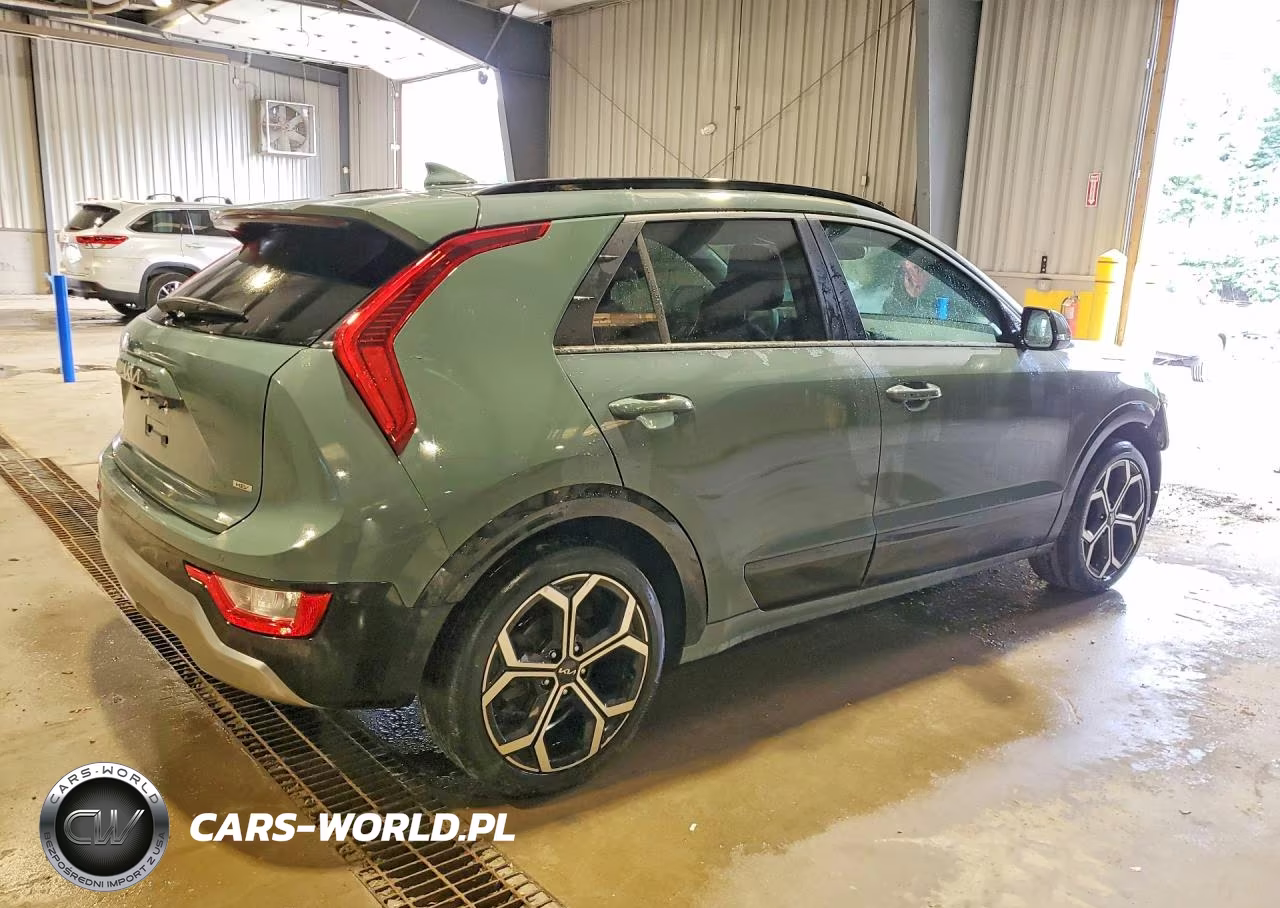2023 Kia Niro Ex VIN:KNDCR3LE1P5060071 - 3