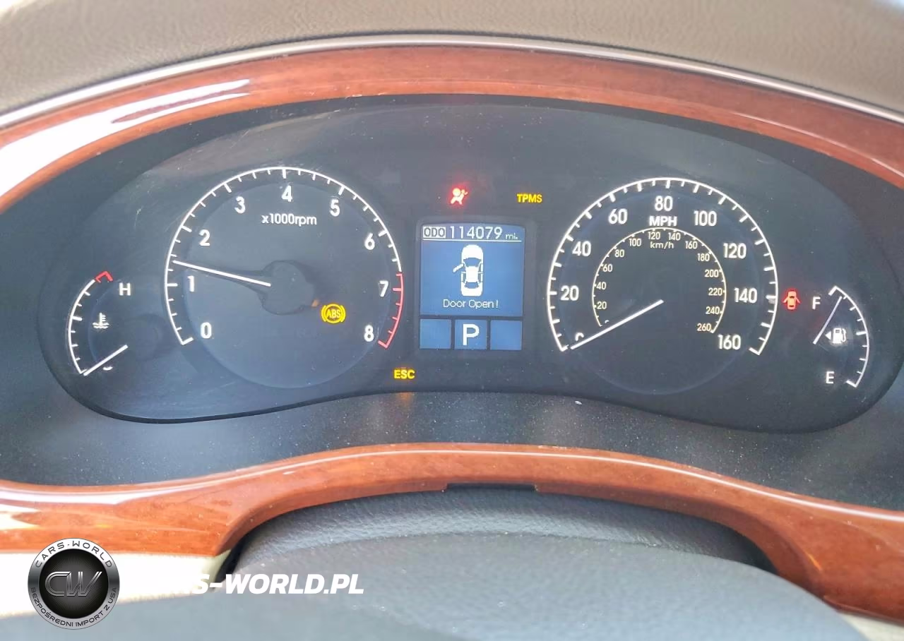2012 Hyundai Genesis 3.8L VIN:KMHGC4DD0CU191888 - 9
