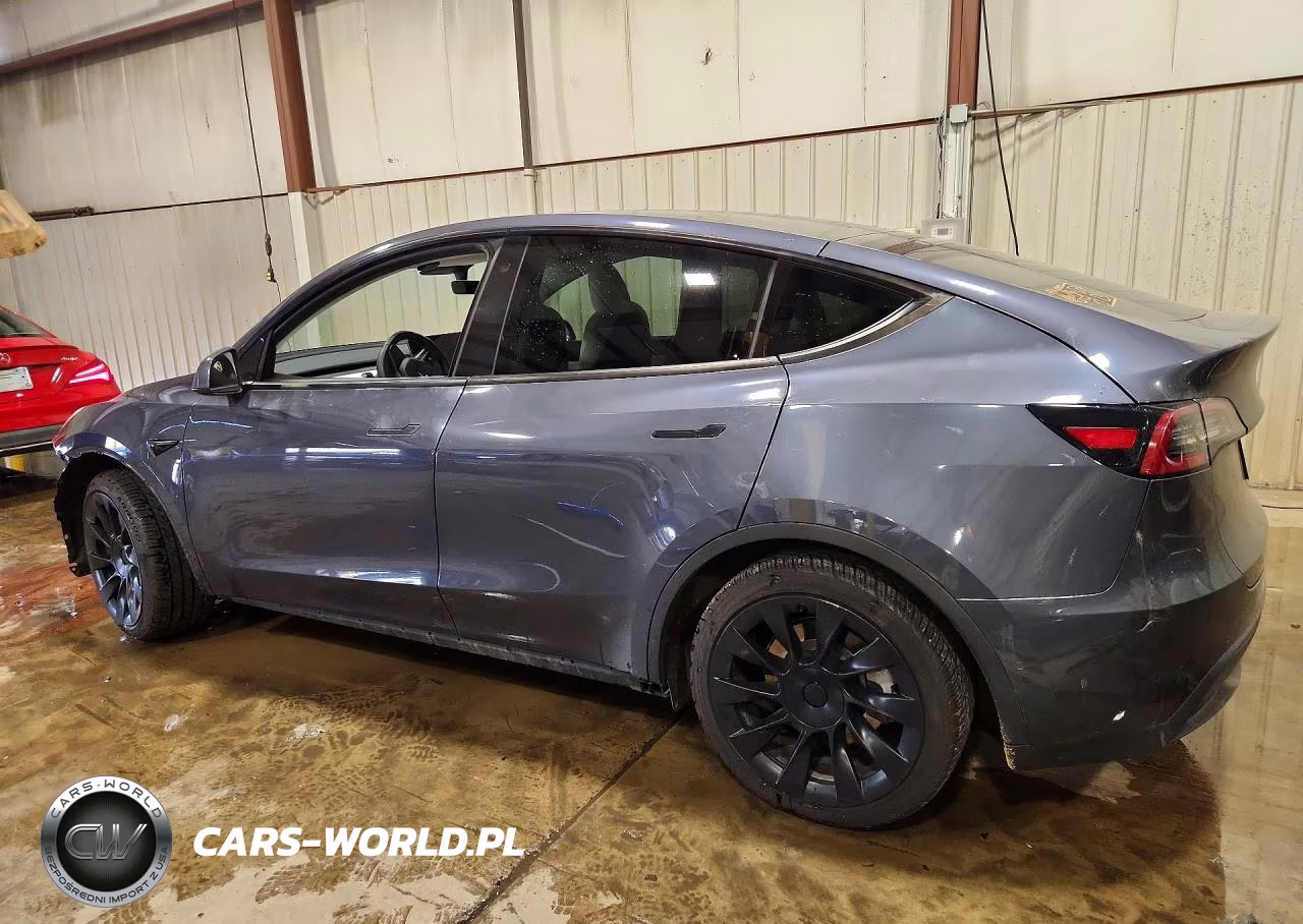 2021 Tesla Model Y VIN:5YJYGAEE4MF193219 - 2