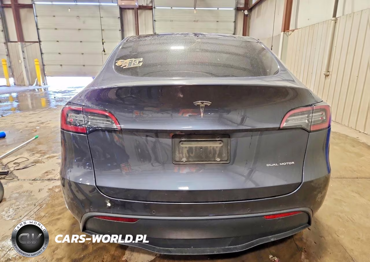 2021 Tesla Model Y VIN:5YJYGAEE4MF193219 - 6