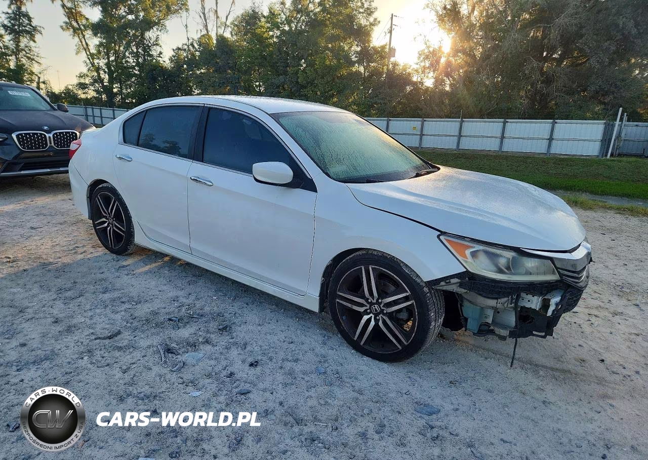2016 Honda Accord Sport VIN:1HGCR2F52GA056979 - 4