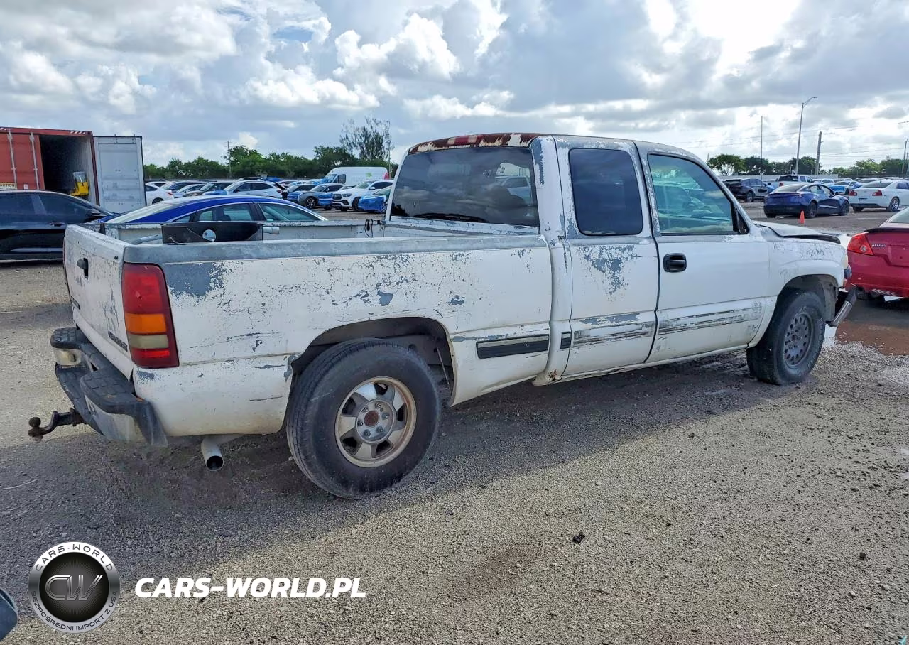1999 Chevrolet Silverado C1500 VIN:2GCEC19T4X1118681 - 3