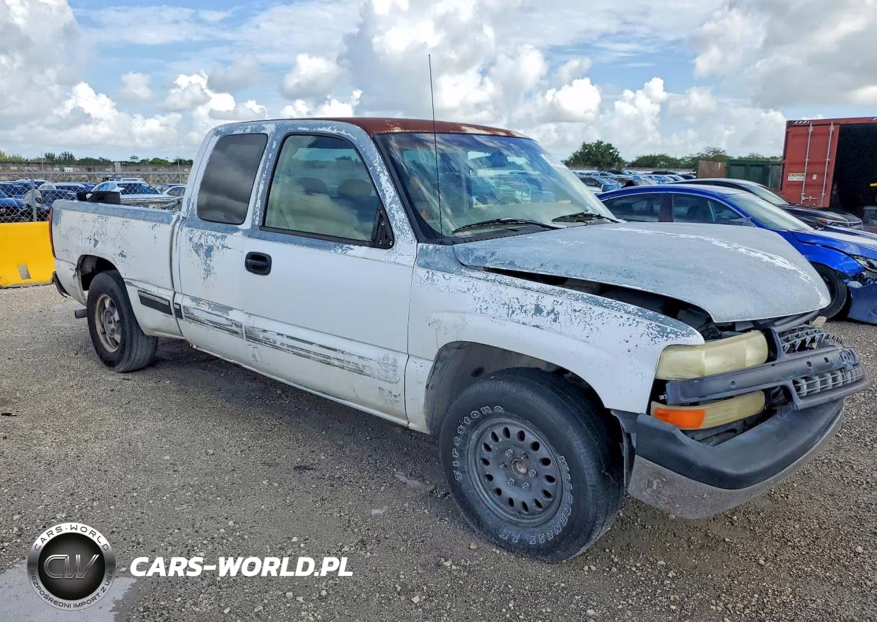 1999 Chevrolet Silverado C1500 VIN:2GCEC19T4X1118681 - 4