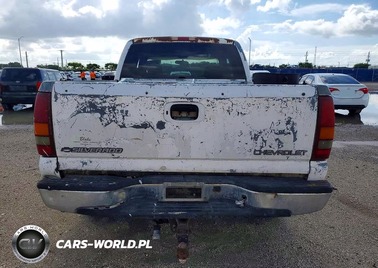 1999 Chevrolet Silverado C1500 VIN:2GCEC19T4X1118681 - 6