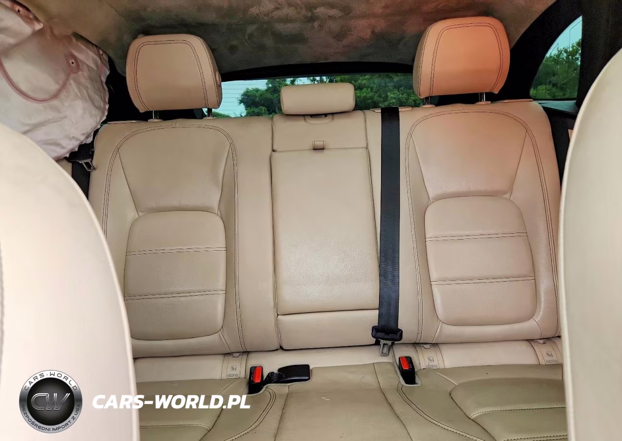 2020 Jaguar F-Pace Prestige VIN:SADCK2FX3LA618164 - 10