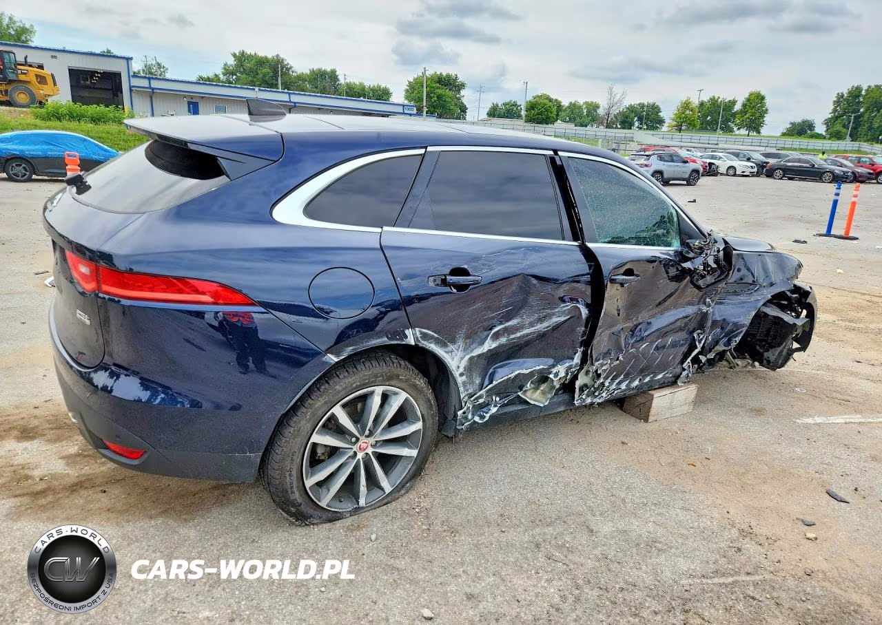 2020 Jaguar F-Pace Prestige VIN:SADCK2FX3LA618164 - 3