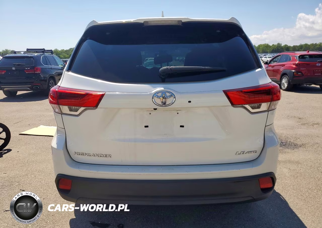 2017 Toyota Highlander Le Plus VIN:5TDBZRFH7HS426437 - 6