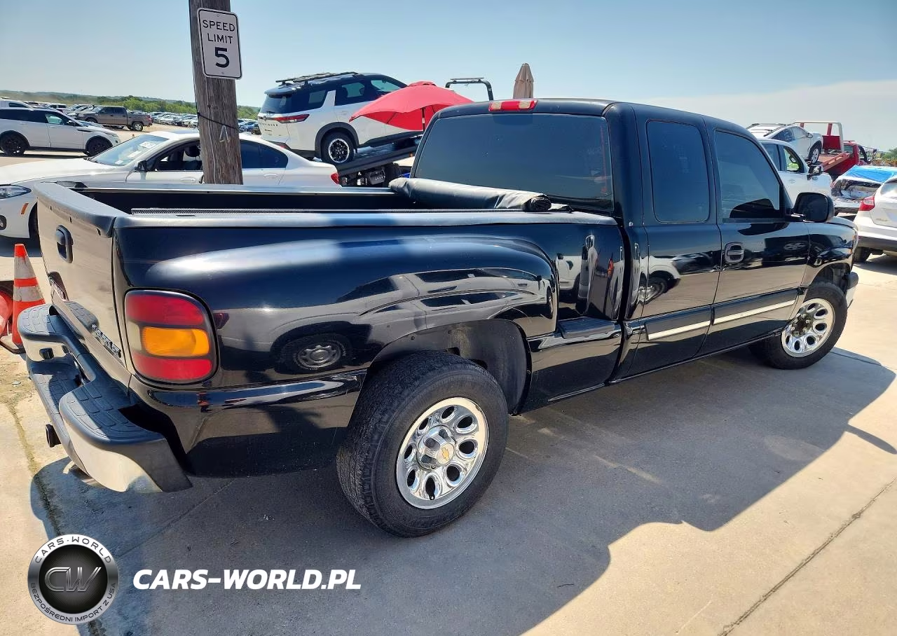 2005 Chevrolet Silverado 1500 Ls VIN:1GCEC19T45Z157677 - 3