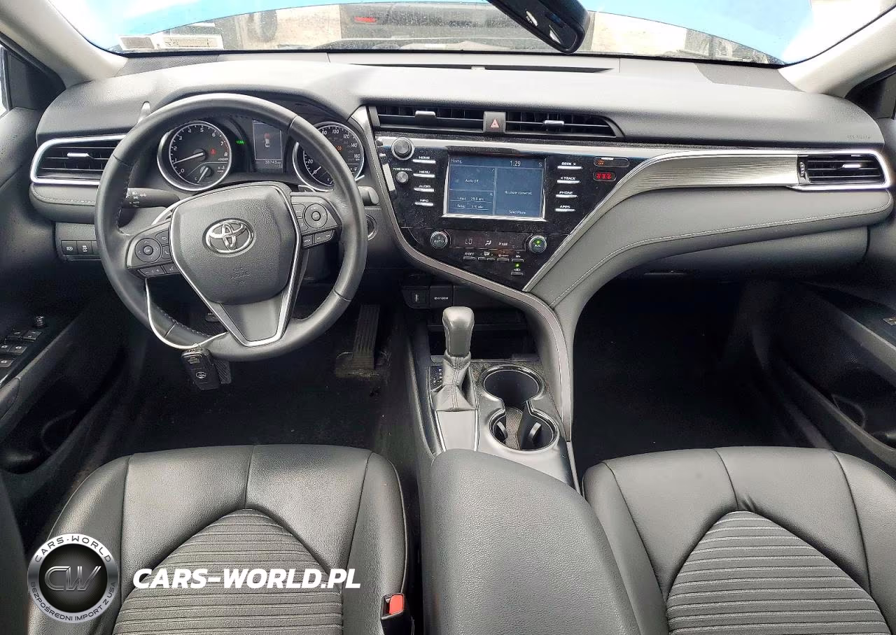 2018 Toyota Camry Se VIN:4T1B11HK1JU006218 - 8