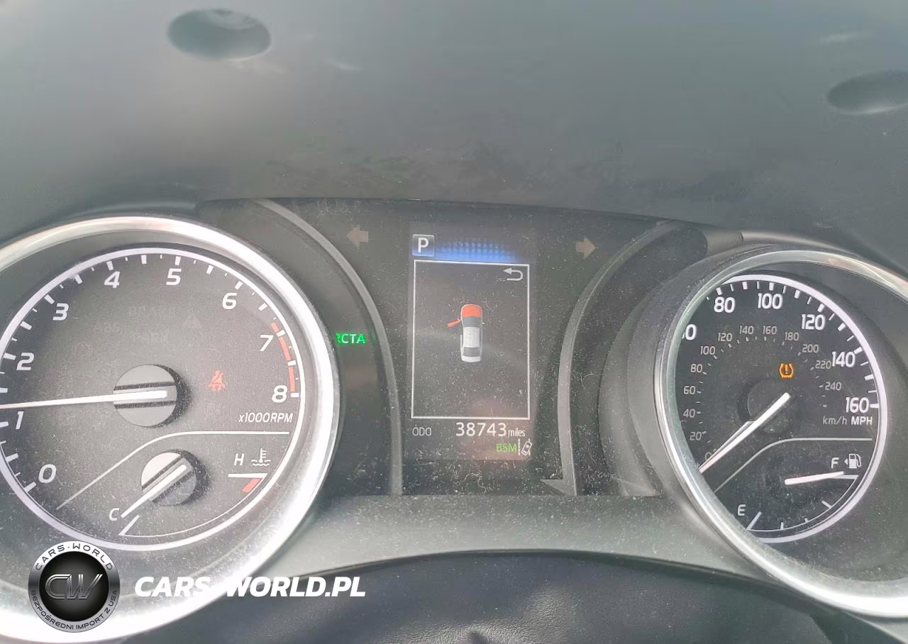 2018 Toyota Camry Se VIN:4T1B11HK1JU006218 - 9
