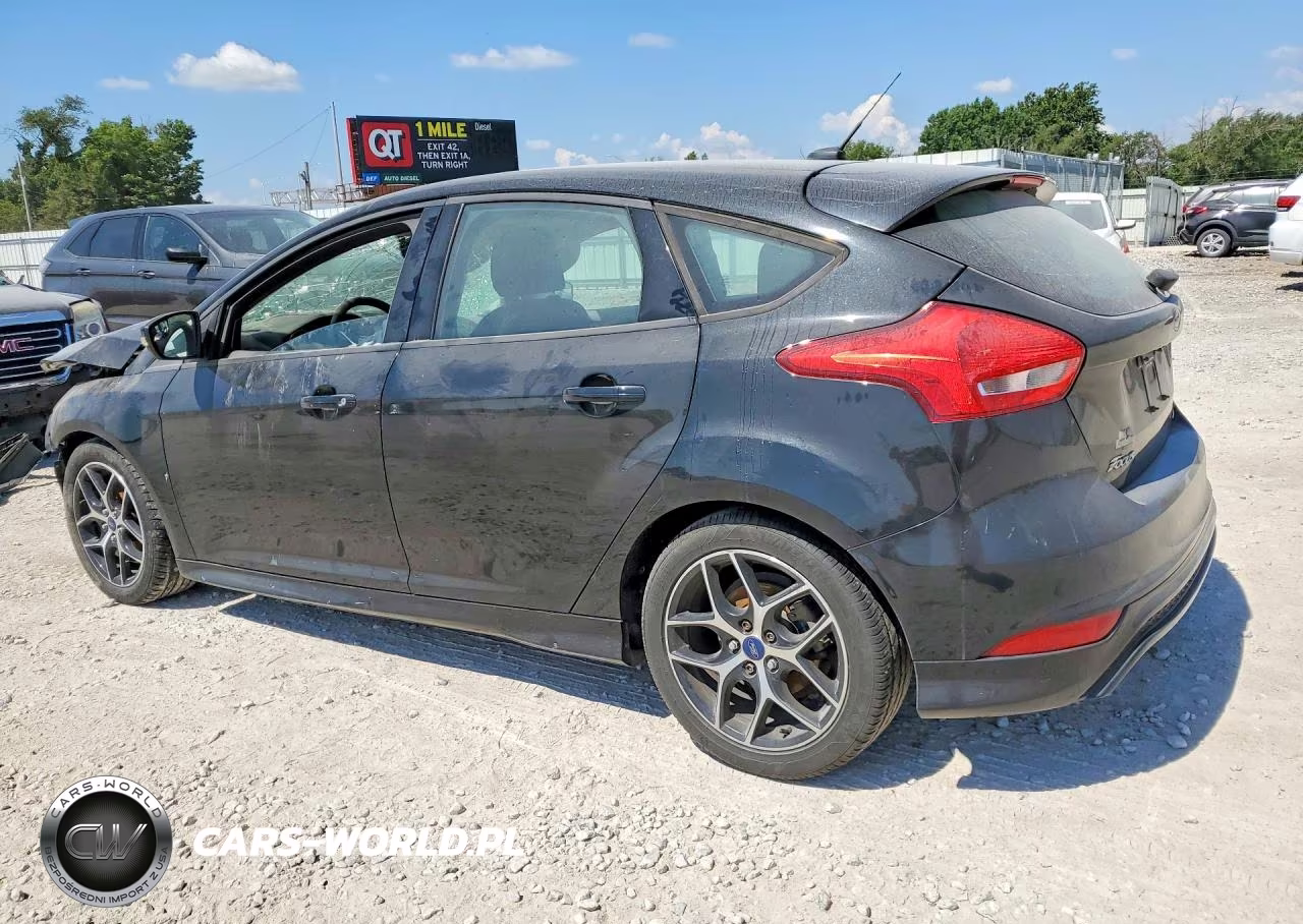 2015 Ford Focus VIN:1FADP3K29FL210655 - 2