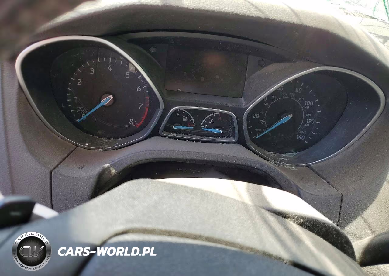 2015 Ford Focus VIN:1FADP3K29FL210655 - 9