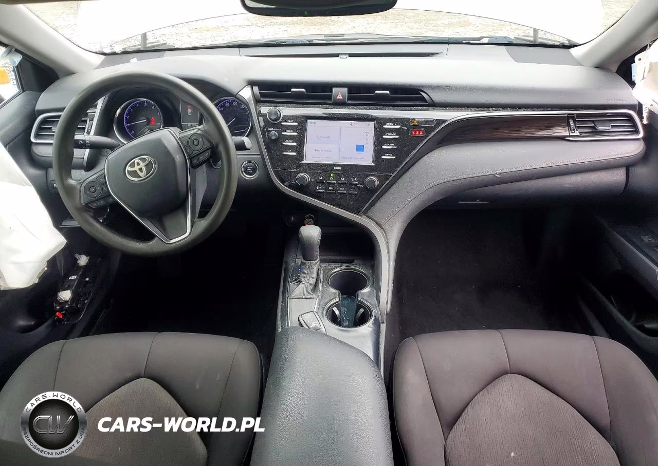 2020 Toyota Camry Le VIN:4T1L11AK6LU920465 - 8