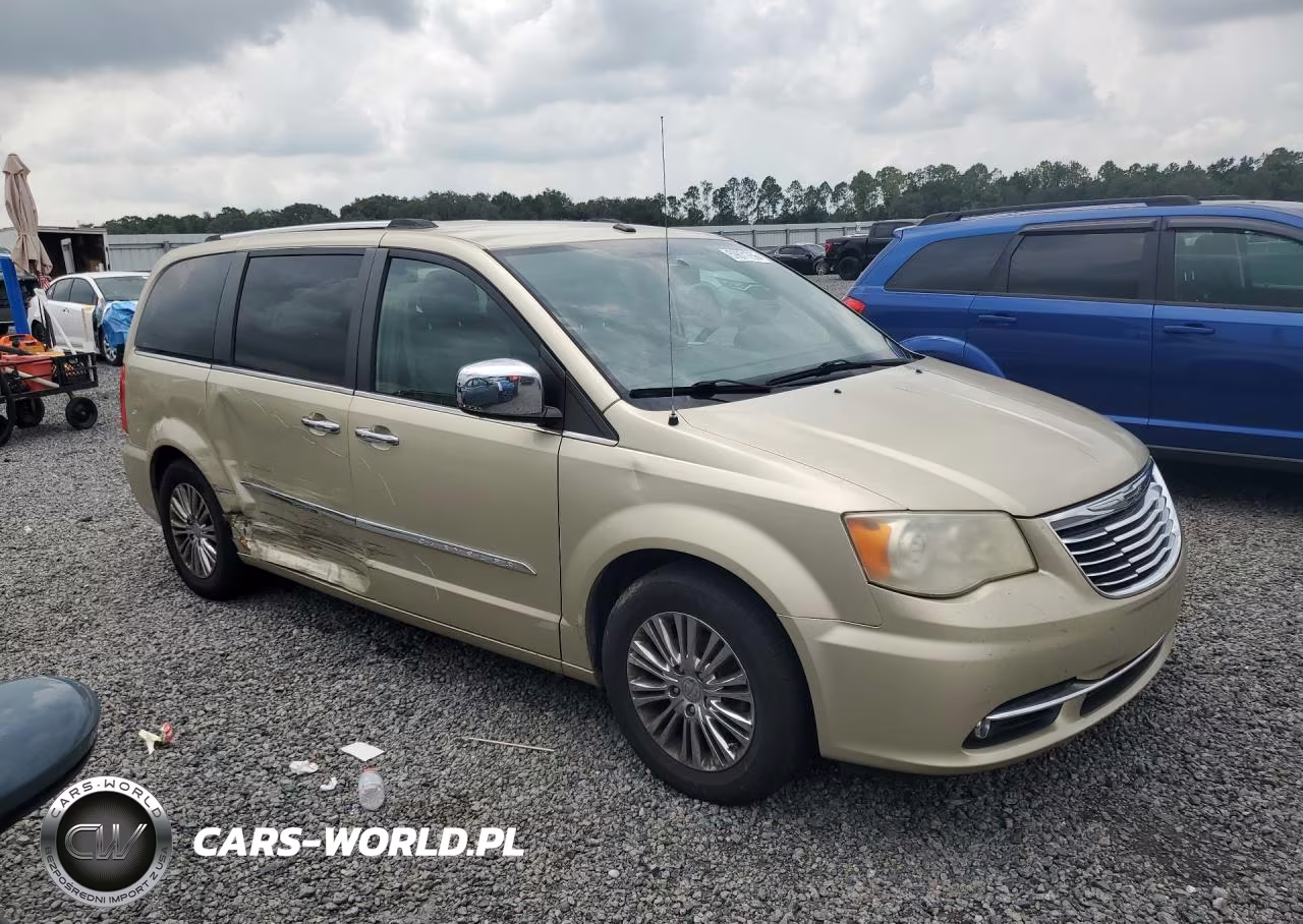 2011 Chrysler Town & Country Limited VIN:2A4RR6DG2BR655318 - 4