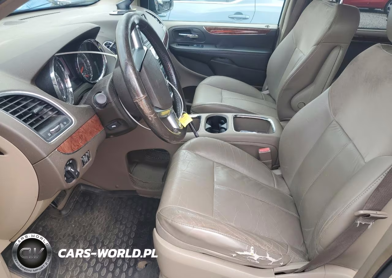 2011 Chrysler Town & Country Limited VIN:2A4RR6DG2BR655318 - 7