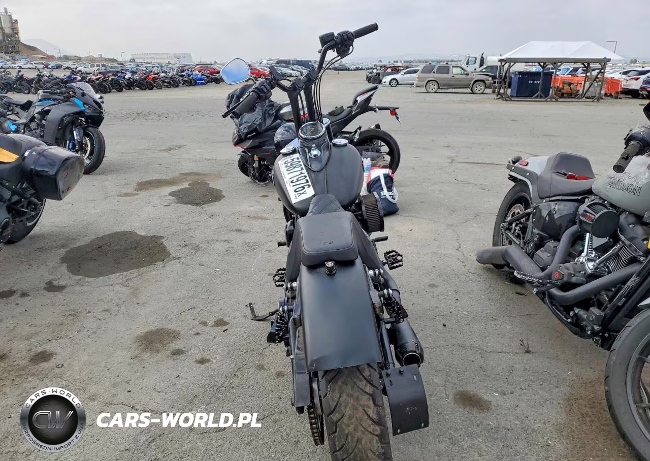 2013 Harley-Davidson Fls Softail Slim VIN:1HD1JRV16DB046951 - 4