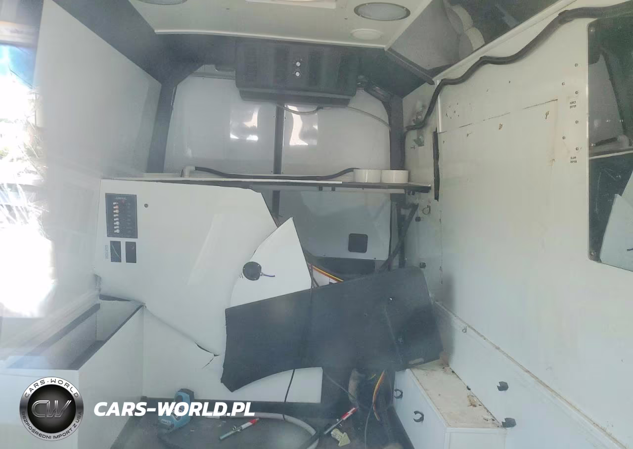 2023 Mercedes-Benz Sprinter 2500 VIN:W1W4NBHY3PT154711 - 10