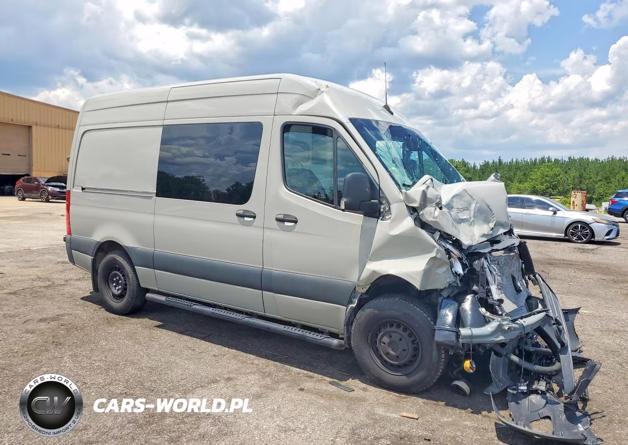 2023 Mercedes-Benz Sprinter 2500 VIN:W1W4NBHY3PT154711 - 4