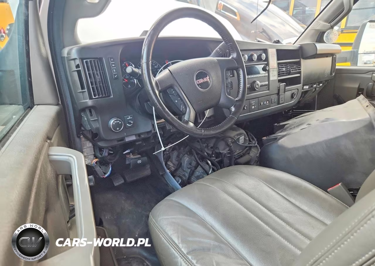 2022 GMC Savana Box Truck VIN:1GD07SF71N1147680 - 8
