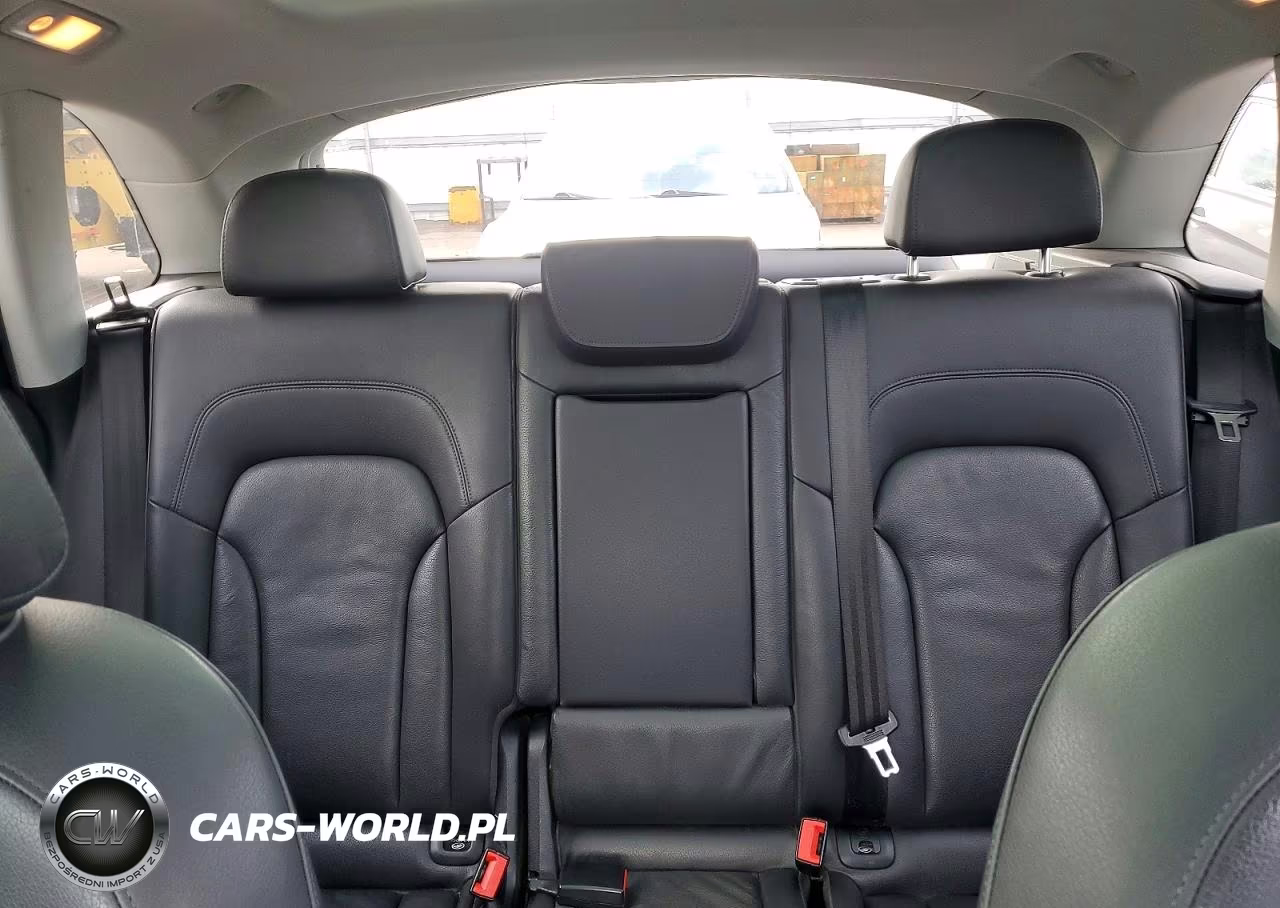 2014 Audi Q5 Premium Plus VIN:WA1LFAFP1EA054523 - 10