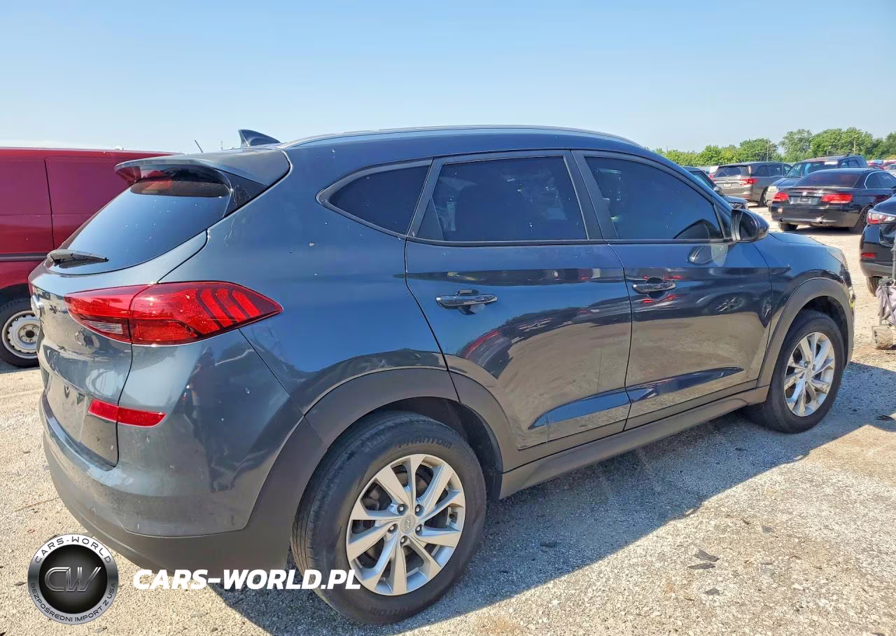 2019 Hyundai Tucson Value VIN:KM8J33A46KU010814 - 3