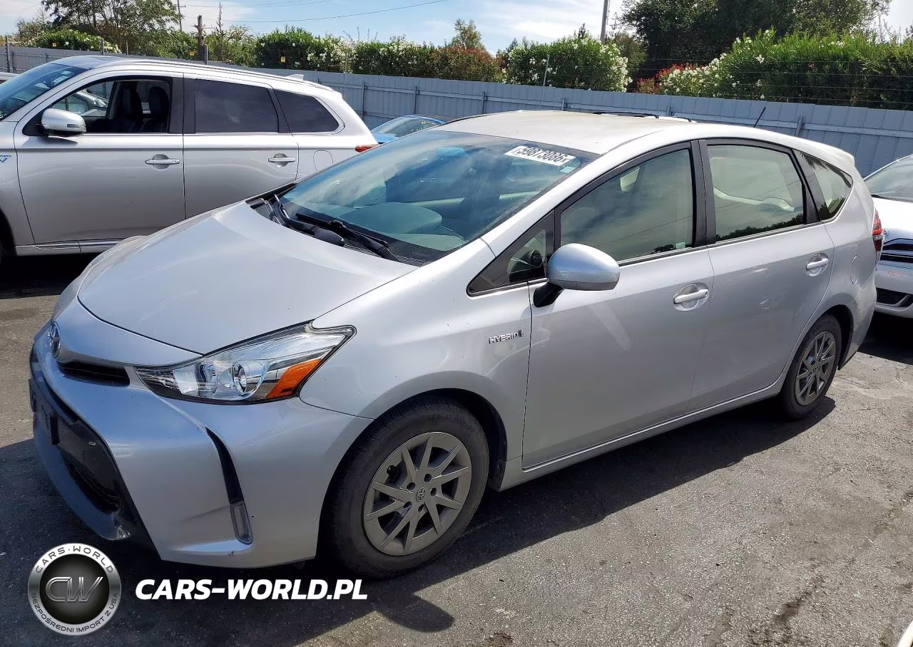2016 Toyota Prius V Four – zdjęcie 1 z 12