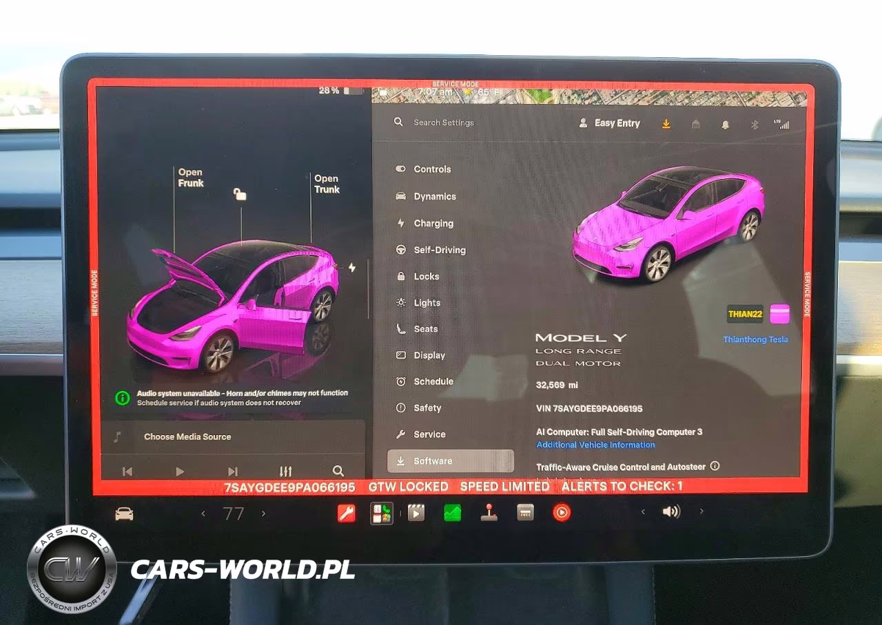 2023 Tesla Model Y VIN:7SAYGDEE9PA066195 - 9