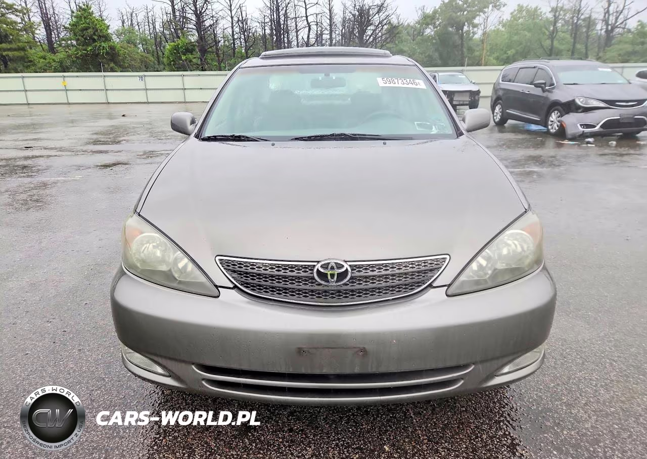 2002 Toyota Camry Se V6 VIN:4T1BF30K82U513272 - 5