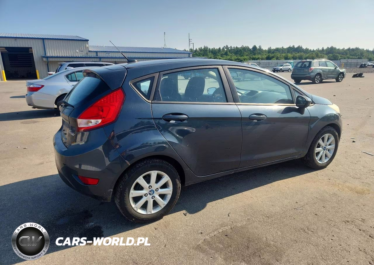 2011 Ford Fiesta Se VIN:3FADP4EJ0BM223036 - 3