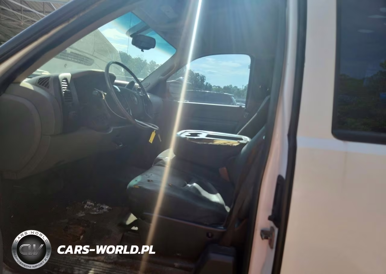 2008 Chevrolet Silverado C1500 VIN:1GCEC19X18Z199540 - 7