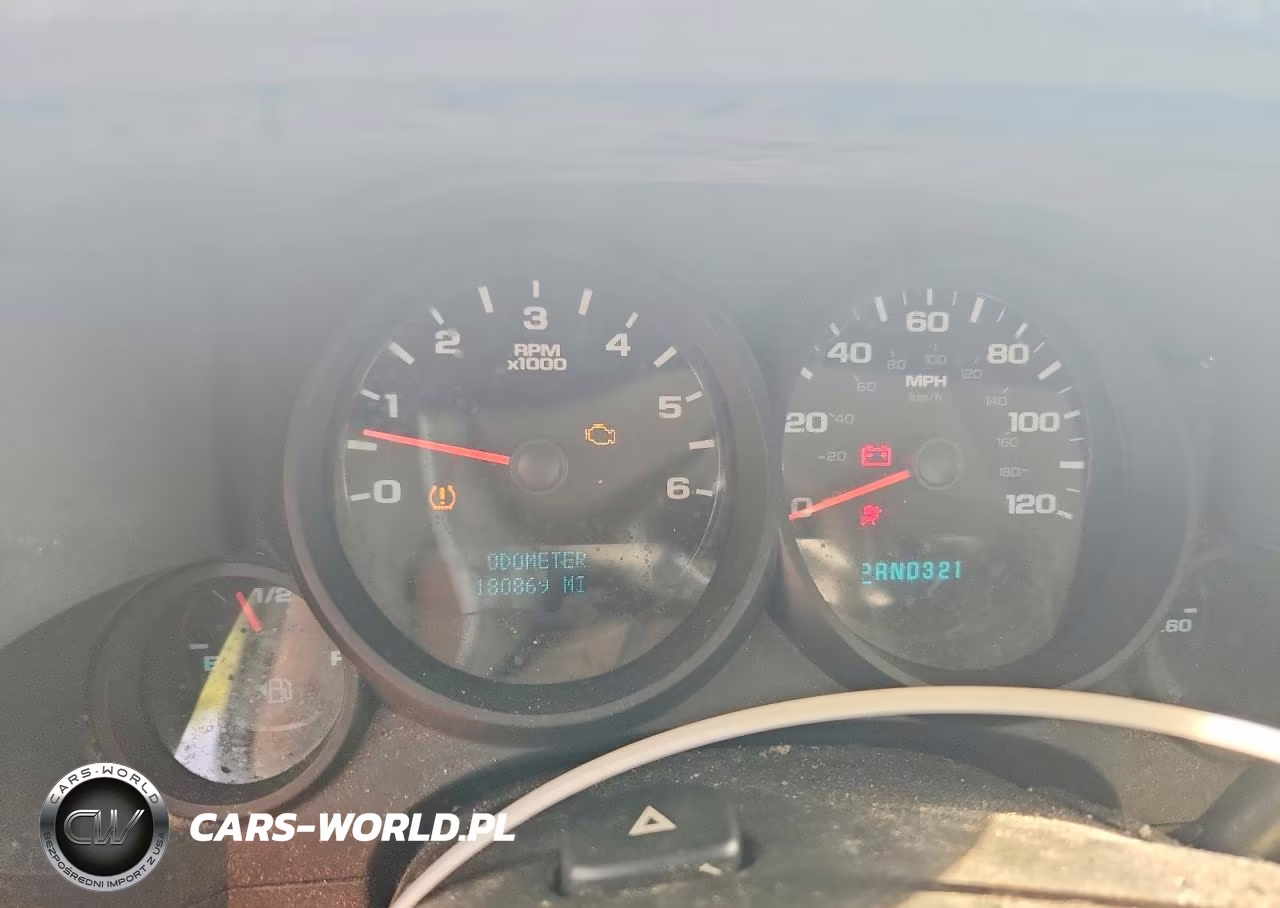 2008 Chevrolet Silverado C1500 VIN:1GCEC19X18Z199540 - 9