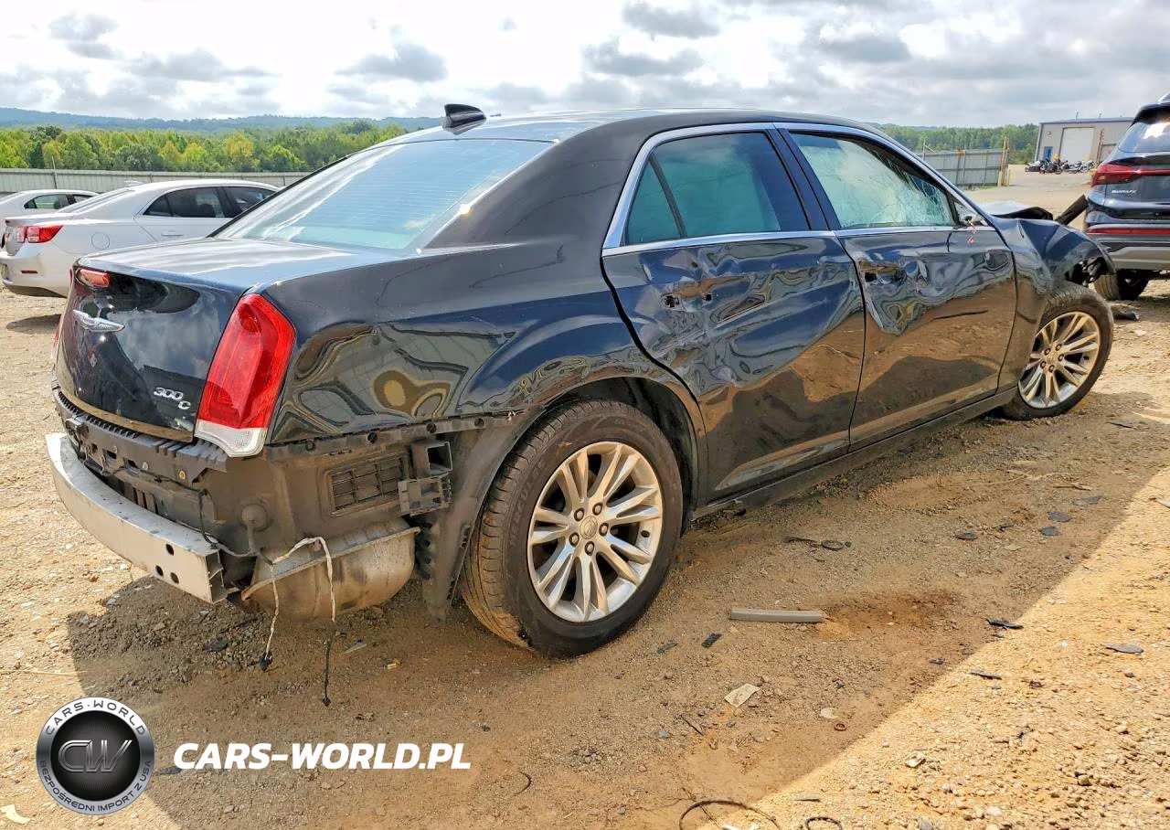 2016 Chrysler 300C VIN:2C3CCAEG4GH207369 - 3