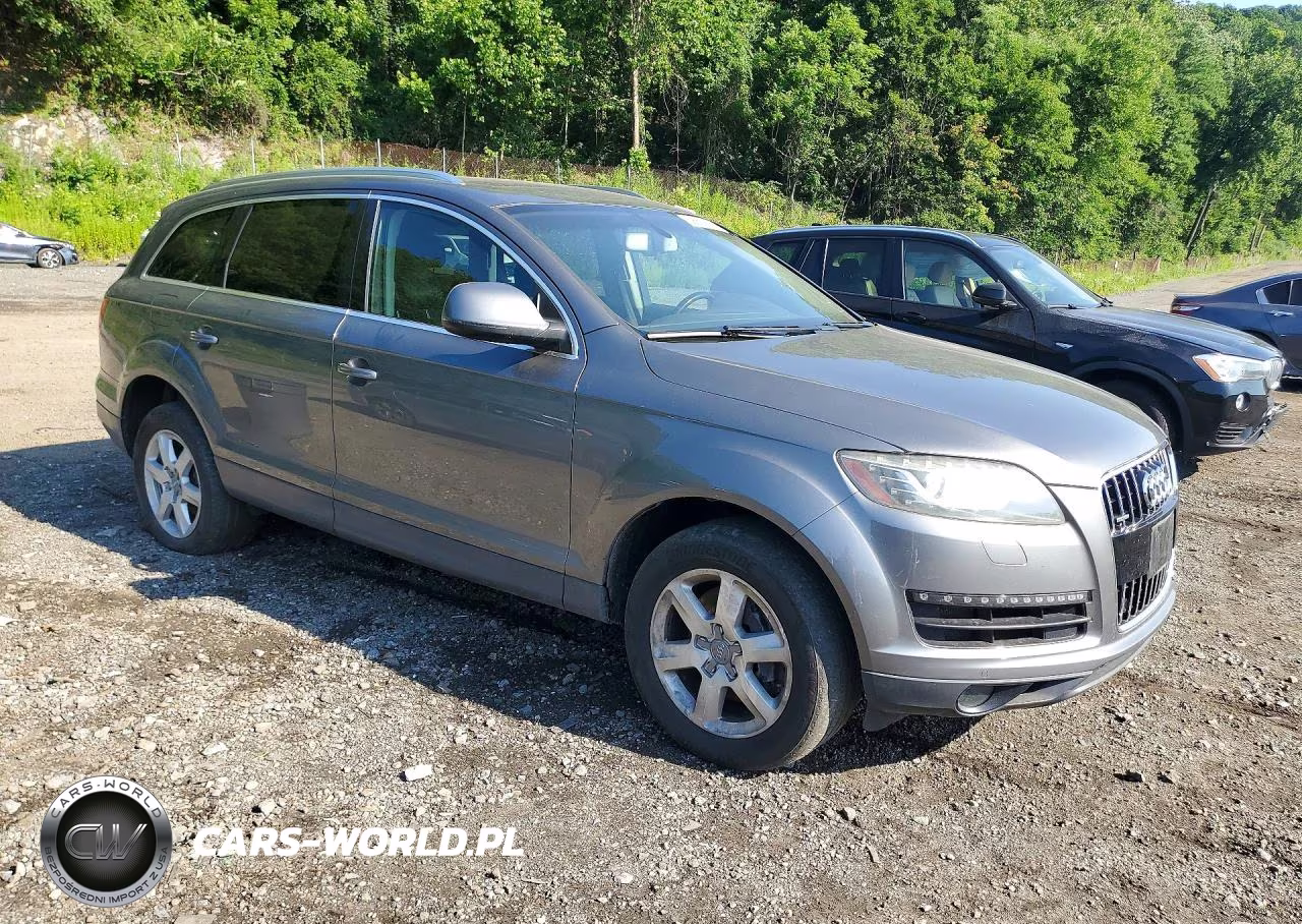 2011 Audi Q7 Premium Plus VIN:WA1LGAFE7BD001816 - 4