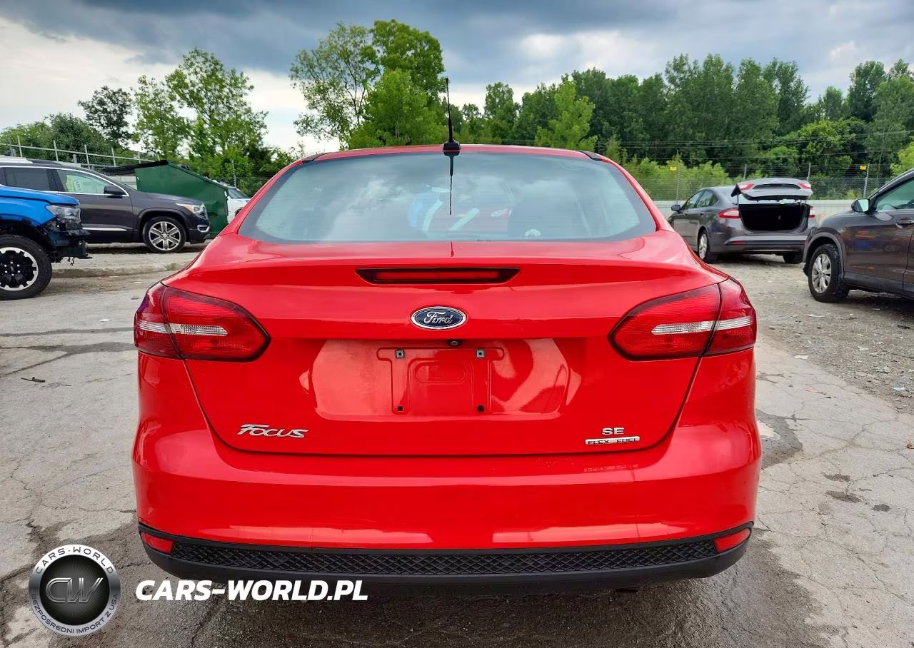2016 Ford Focus Se VIN:1FADP3F25GL325362 - 6