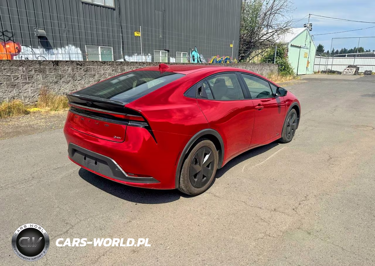 2025 Toyota Prius Le VIN:JTDADABU0S3029109 - 4