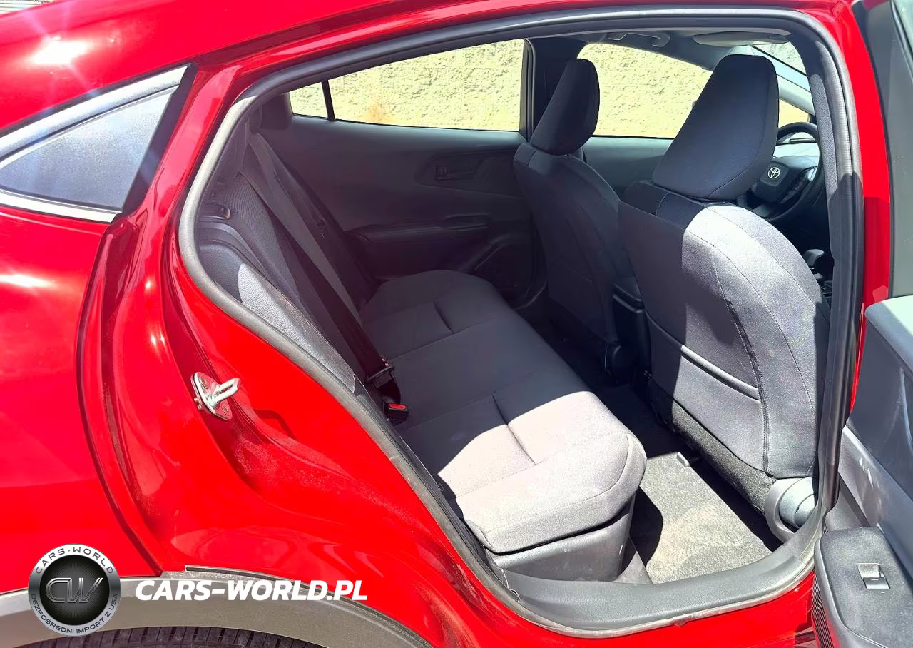 2025 Toyota Prius Le VIN:JTDADABU0S3029109 - 6
