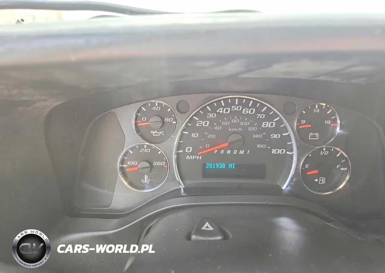 2011 Chevrolet Express 2500 Delivery Van VIN:1GCWGFBAXB1111831 - 9