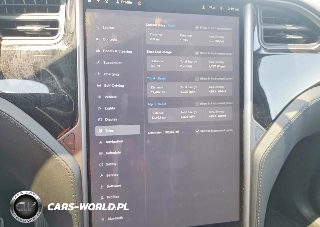 2018 Tesla Model X VIN:5YJXCAE23JF121274 - 9