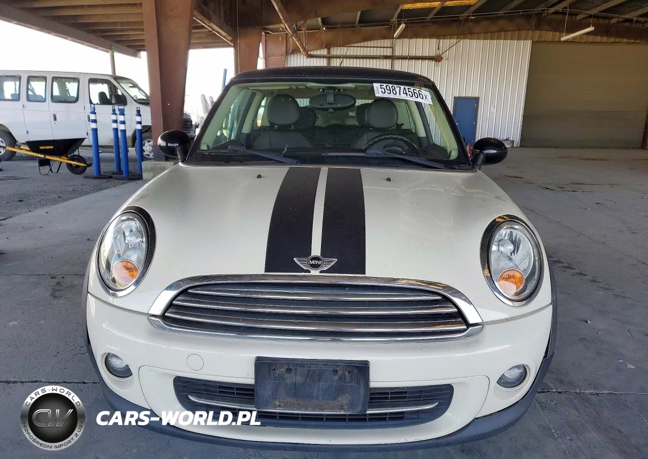 2011 Mini Cooper VIN:WMWSU3C50BT251363 - 5