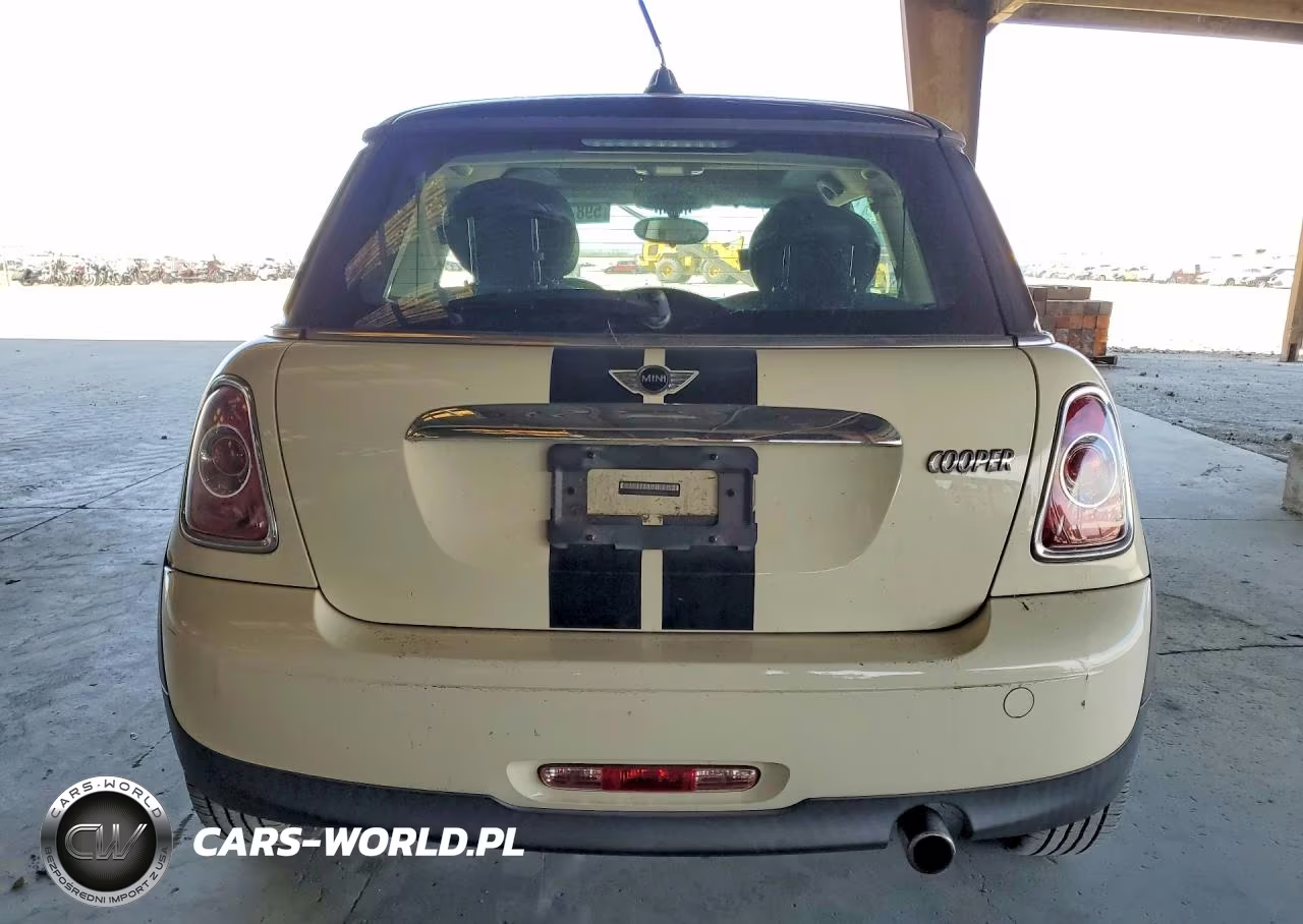 2011 Mini Cooper VIN:WMWSU3C50BT251363 - 6