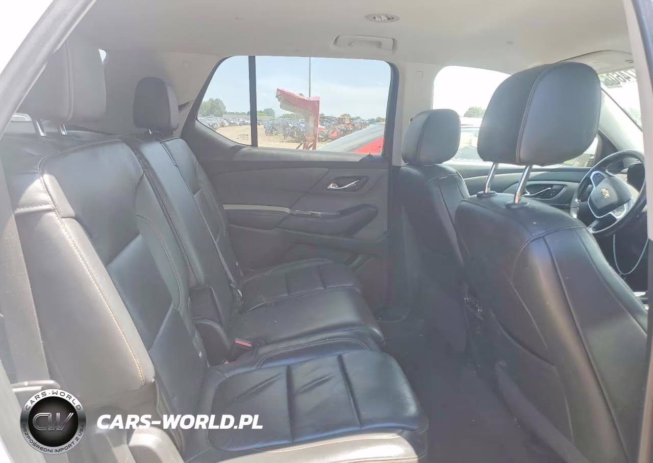 2019 Chevrolet Traverse VIN:1GNEVHKW1KJ303140 - 11