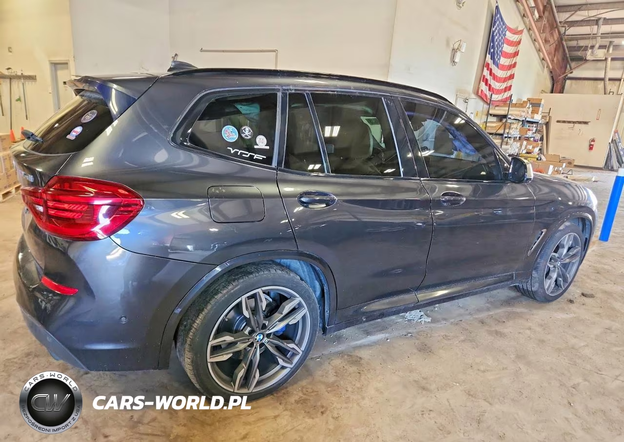 2018 BMW X3 xDrivem40I VIN:5UXTS3C53J0Y95869 - 3